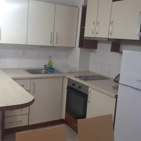 公寓 In Complex Panorama