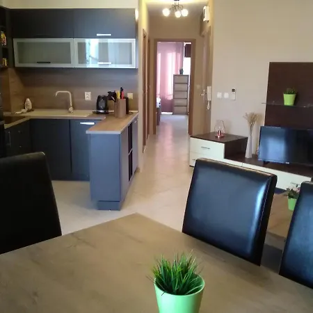 In Complex Panorama شقة