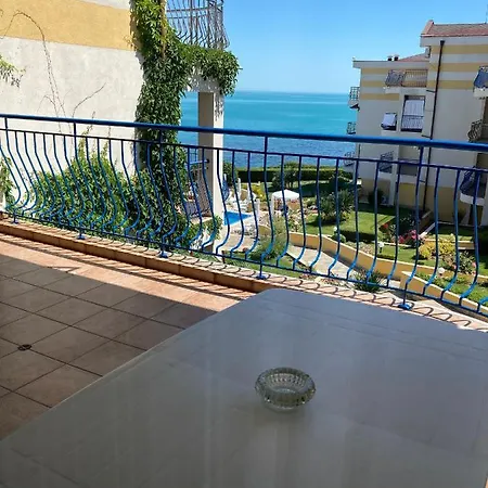 In Complex Panorama Апартамент