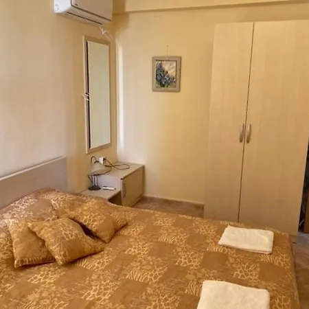 Апартамент In Complex Panorama